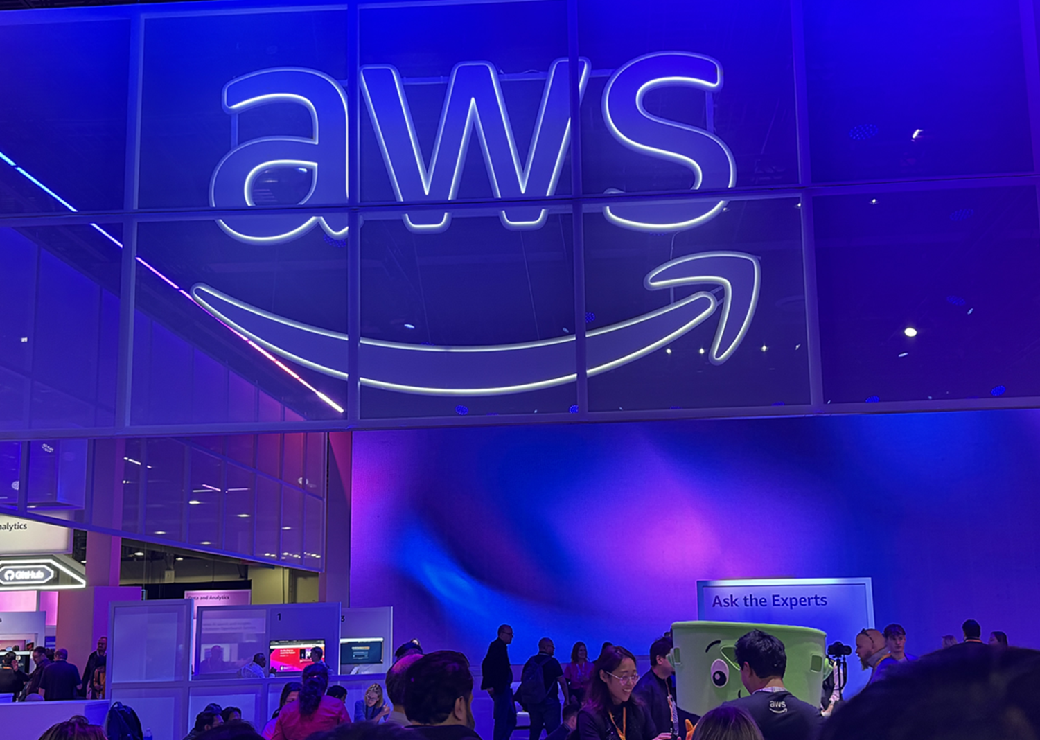 AWS re:Invent 2025 3부 : 현장 스케치 (Expo, Sports, 5K, re:Play)